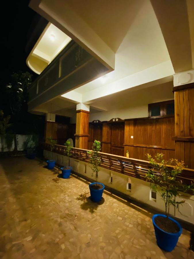 Hellovarkala Beach Resort Exteriör bild