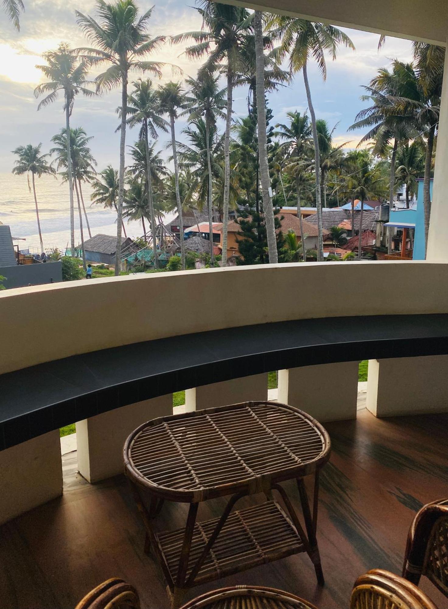 Hellovarkala Beach Resort Exteriör bild